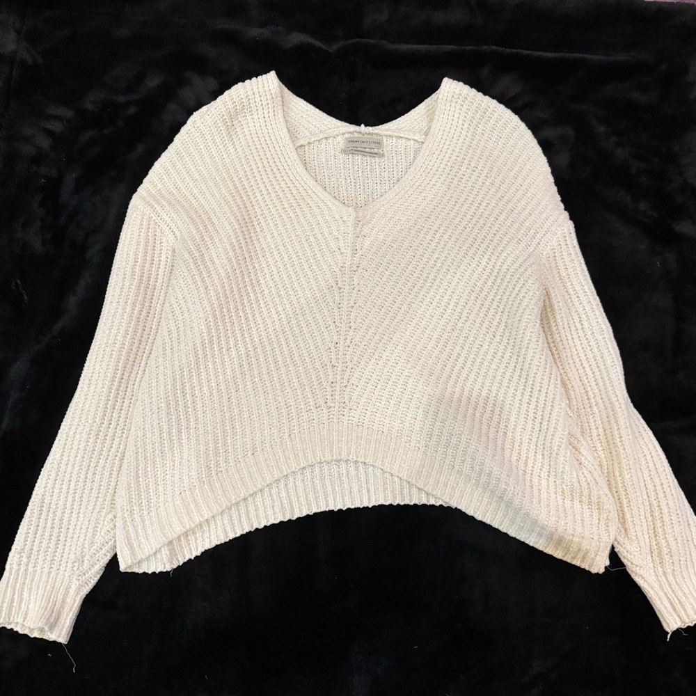 Urban outfitters relaxed fit sweater